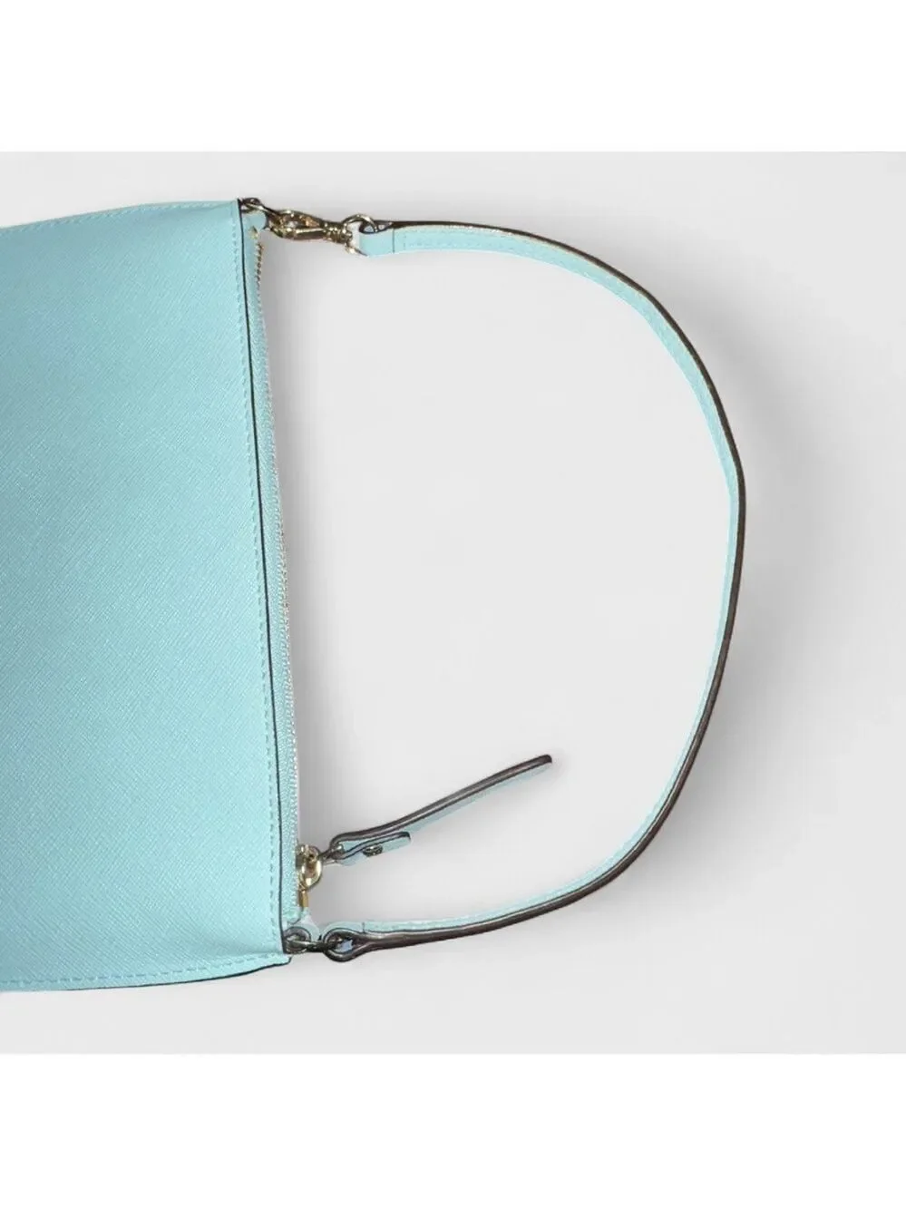 Kate Spade Saffiano leather blue wristlet-EUC